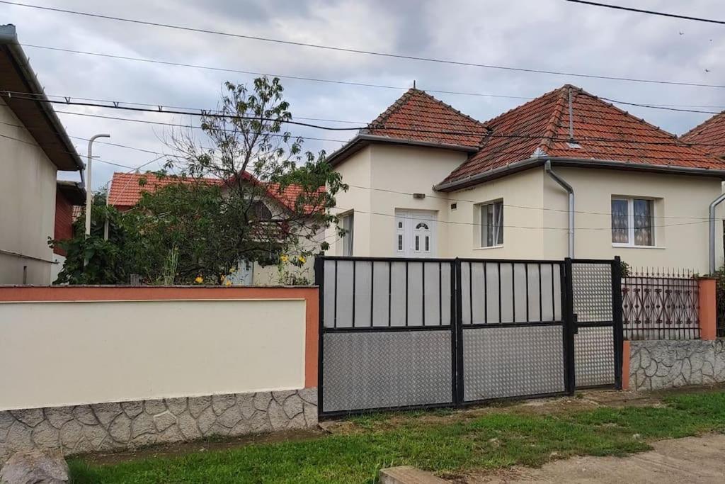 Casa Piatra Craivii, Aproape De Alba Iulia Villa Exteriör bild